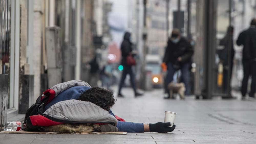 La ricchezza globale si concentra, il mondo si allontana dall&rsquo;equit&agrave;