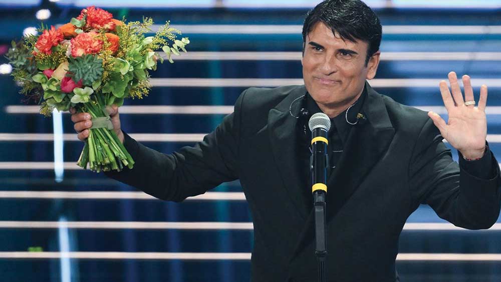 Sanremo incorona Sal Da Vinci, musica, emozioni e un passaggio di testimone