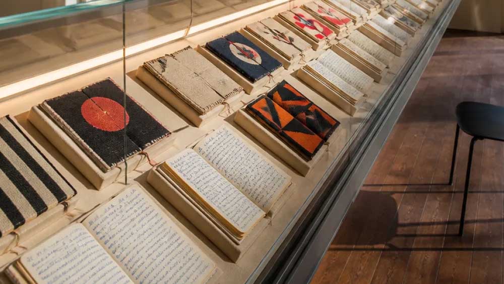 La Gam di Torino accoglie Sabrina Mezzaqui nella collezione contemporanea